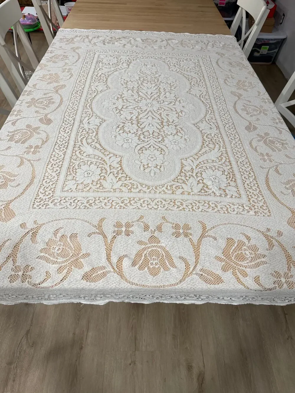 VINTAGE Lace Tablecloth Floral Cottagecore Farmhouse White Rectangular Cotton
